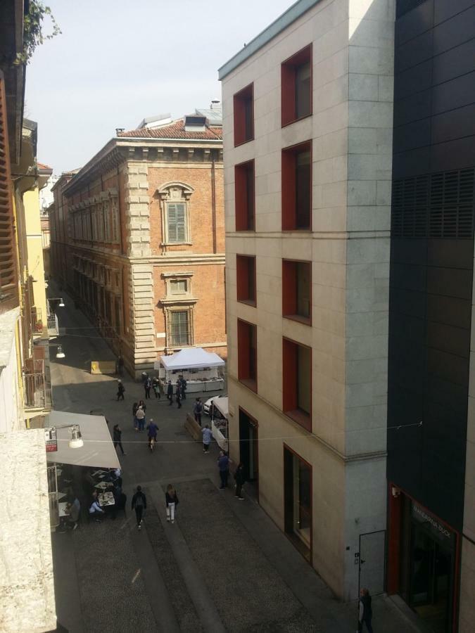 Heart Of Brera Apartment Milan Bagian luar foto
